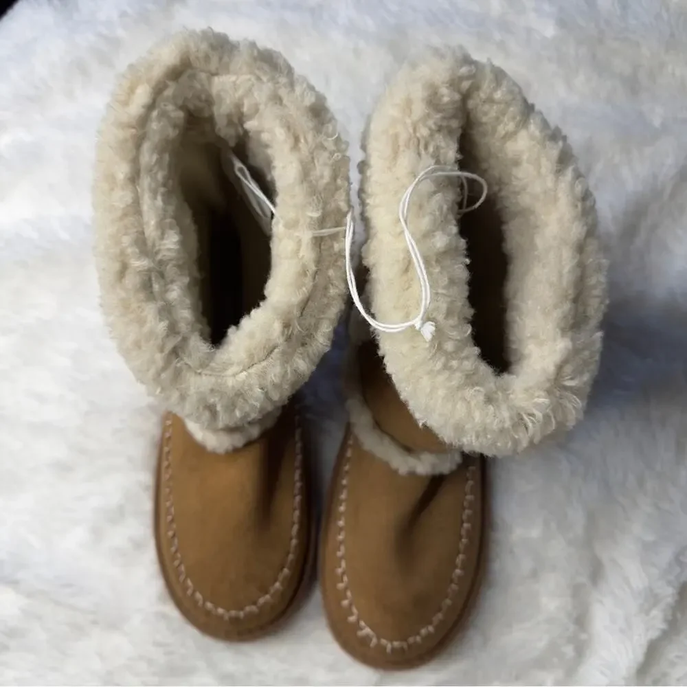 American Eagle | Brand New Tan Faux Fur Boots